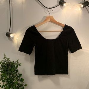 Black tee shirt